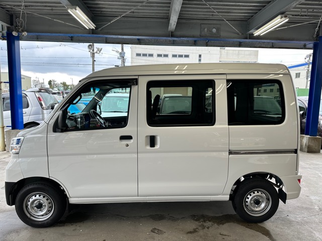 ダイハツ ハイゼットカーゴ ６６０ デラックス ＳＡＩＩＩ ハイルーフ R4年 (九州・沖縄) 99