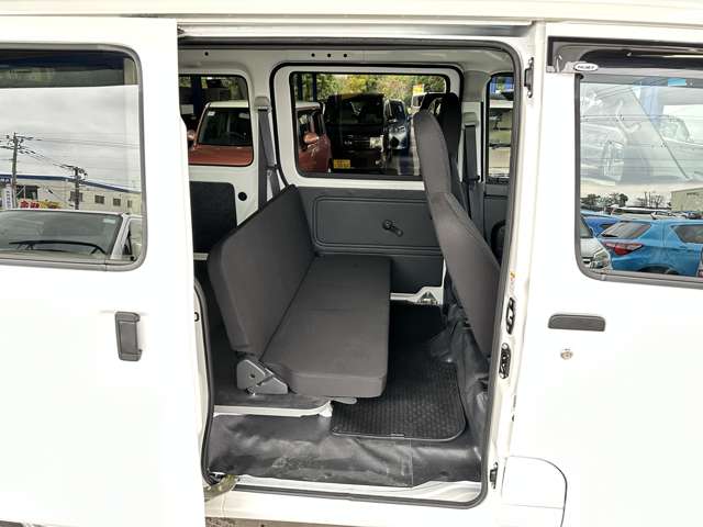 ダイハツ ハイゼットカーゴ ６６０ デラックス ＳＡＩＩＩ ハイルーフ R4年 (九州・沖縄) 99