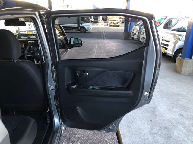 日産 デイズ ６６０ ハイウェイスターＸ R4年 (九州・沖縄) 99