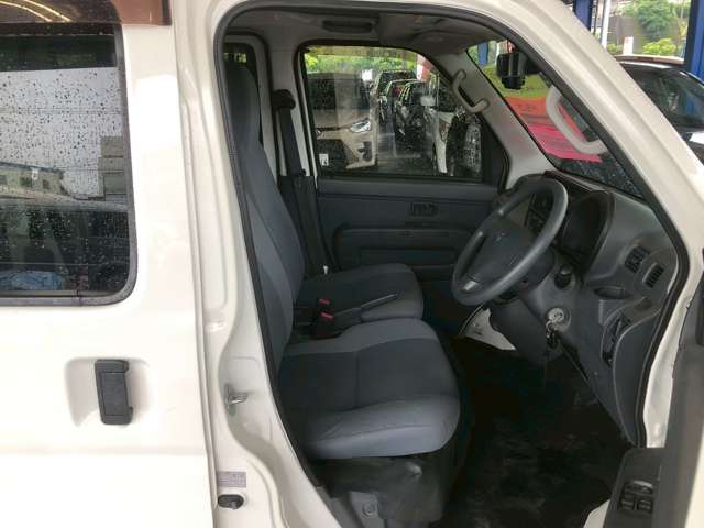 トヨタ ピクシスバン ６６０ デラックス ハイルーフ H27年 (九州・沖縄) 99