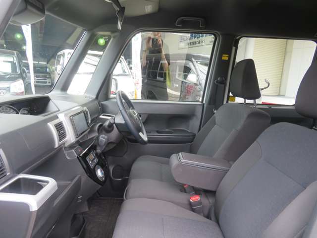 トヨタ ピクシス　メガ ６６０ Ｇターボ ＳＡＩＩＩ R1年 (九州・沖縄) 99