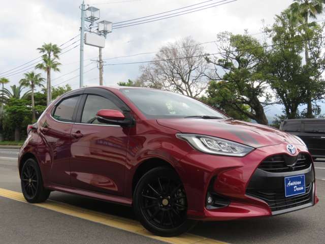 トヨタ ヤリス １．５ ハイブリッド Ｚ Ｅ－ＦＯＵＲ ４ＷＤ R2年 (九州・沖縄) 99