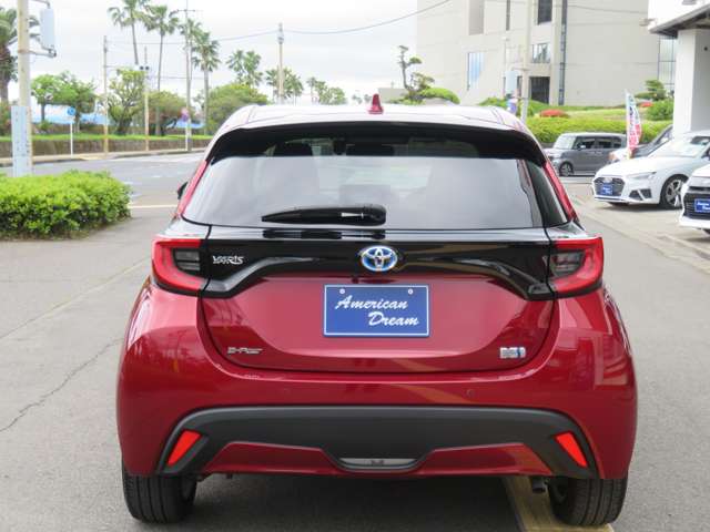 トヨタ ヤリス １．５ ハイブリッド Ｚ Ｅ－ＦＯＵＲ ４ＷＤ R2年 (九州・沖縄) 99