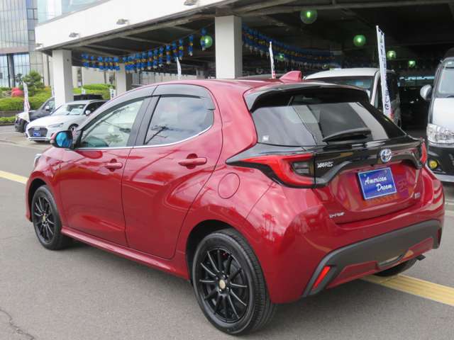 トヨタ ヤリス １．５ ハイブリッド Ｚ Ｅ－ＦＯＵＲ ４ＷＤ R2年 (九州・沖縄) 99