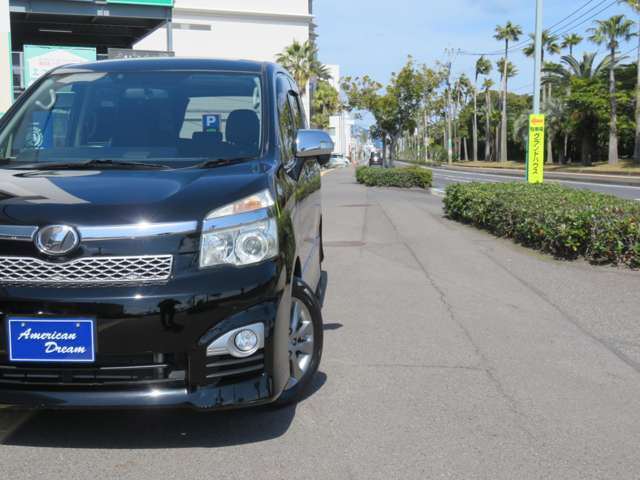 トヨタ ヴォクシー ２．０ ＺＳ 煌ＩＩＩ H25年 (九州・沖縄) 99