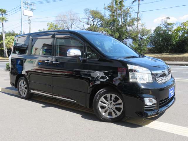 トヨタ ヴォクシー ２．０ ＺＳ 煌ＩＩＩ H25年 (九州・沖縄) 99