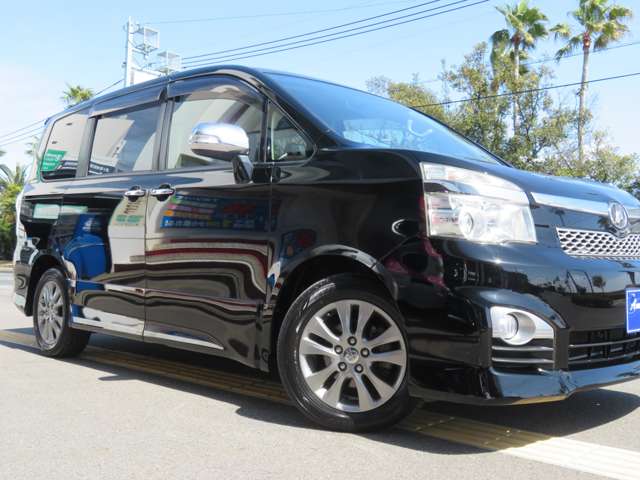 トヨタ ヴォクシー ２．０ ＺＳ 煌ＩＩＩ H25年 (九州・沖縄) 99