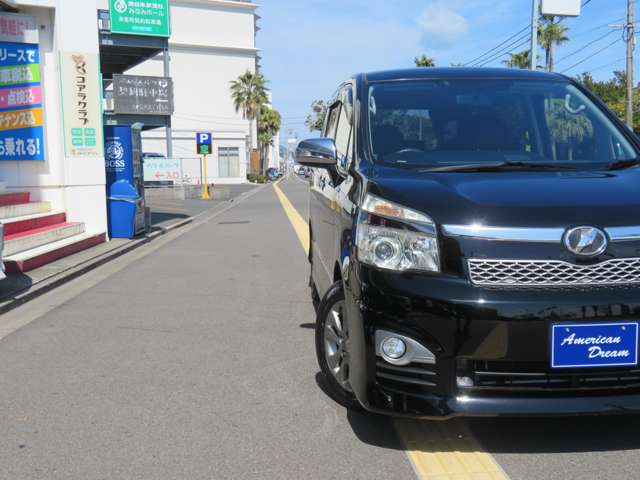 トヨタ ヴォクシー ２．０ ＺＳ 煌ＩＩＩ H25年 (九州・沖縄) 99