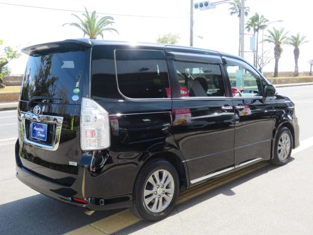 トヨタ ヴォクシー ２．０ ＺＳ 煌ＩＩＩ H25年 (九州・沖縄) 99