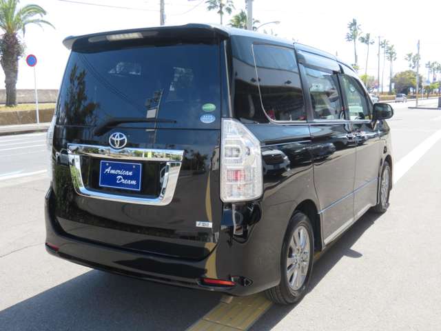 トヨタ ヴォクシー ２．０ ＺＳ 煌ＩＩＩ H25年 (九州・沖縄) 99