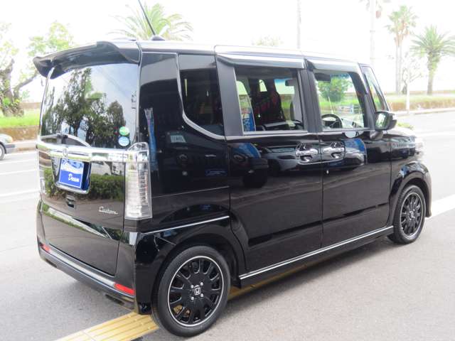 ホンダ Ｎ　ＢＯＸ ６６０ カスタムＧ ターボＳＳパッケージ ブラックスタイル H29年 (九州・沖縄) 99