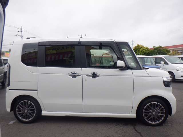 ホンダ Ｎ　ＢＯＸ カスタム ６６０ ターボ R7年 (東海) 99