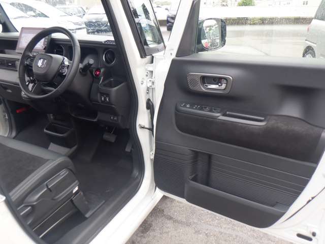 ホンダ Ｎ　ＢＯＸ カスタム ６６０ ターボ R7年 (東海) 99
