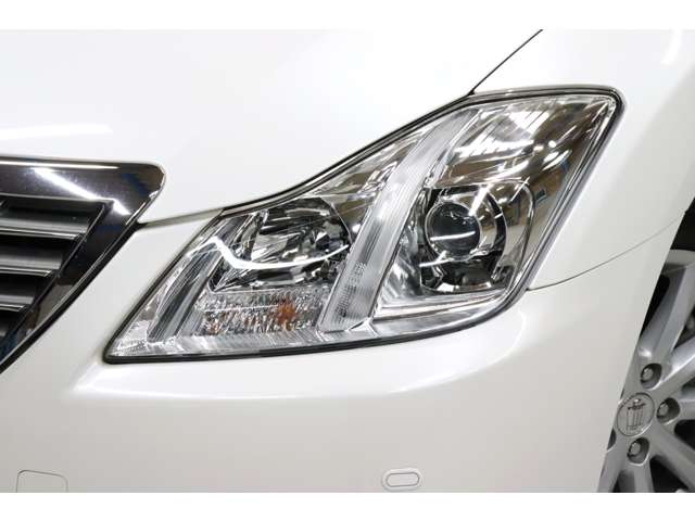 トヨタ クラウン ３．０ ロイヤルサルーンＧ H23年 (東海) 99