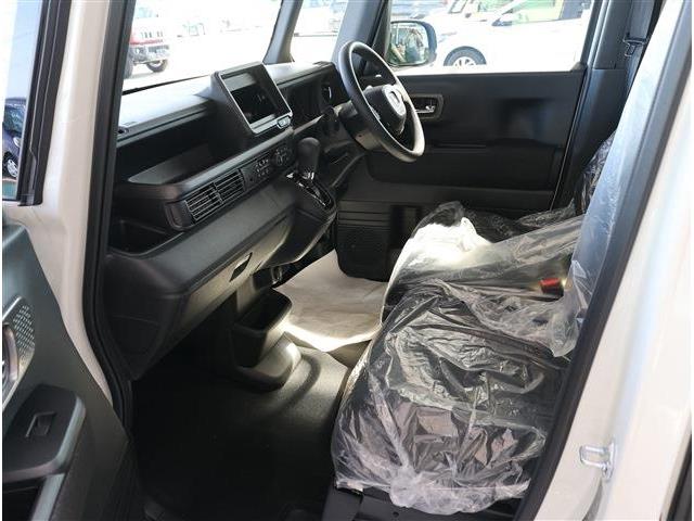 ホンダ Ｎ　ＢＯＸ カスタム ６６０ R8年 (東海) 99