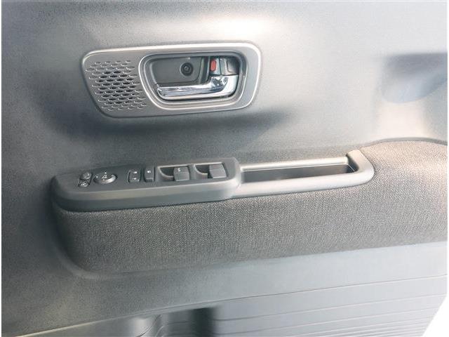 ホンダ Ｎ　ＢＯＸ カスタム ６６０ R5年 (東海) 99