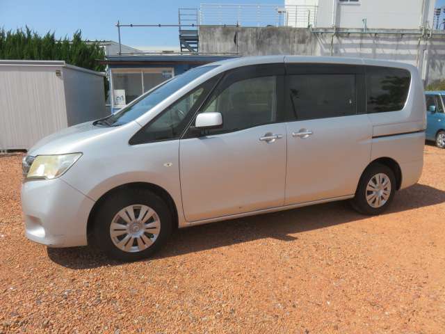日産 セレナ ２．０ ２０Ｓ H25年 (東海) 99