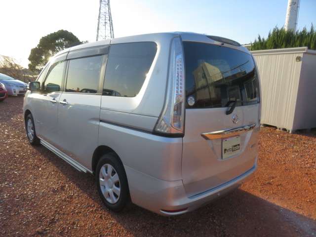 日産 セレナ ２．０ ２０Ｇ Ｓ－ＨＹＢＲＩＤ H26年 (東海) 99