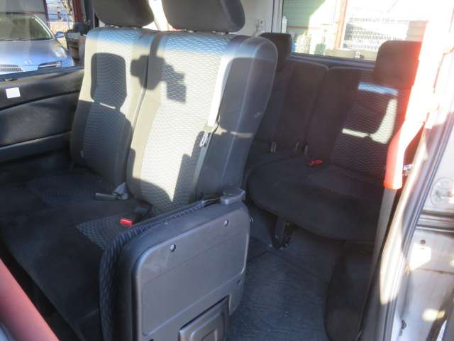 日産 セレナ ２．０ ２０Ｇ Ｓ－ＨＹＢＲＩＤ H26年 (東海) 99