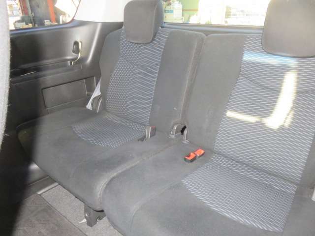 日産 セレナ ２．０ ２０Ｇ Ｓ－ＨＹＢＲＩＤ H26年 (東海) 99
