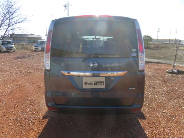 日産 セレナ ２．０ ２０Ｘ ４ＷＤ H23年 (東海) 99