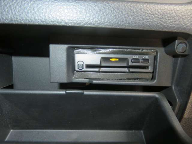 日産 セレナ ２．０ ２０Ｘ ４ＷＤ H23年 (東海) 99