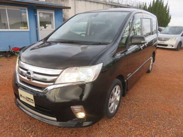 日産 セレナ ２．０ ハイウェイスター Ｓ－ＨＹＢＲＩＤ Ｖセレクション H25年 (東海) 99