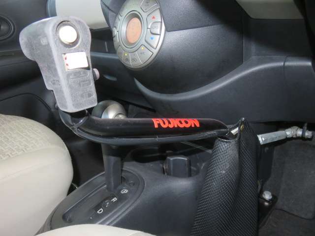 日産 マーチ １．２ １２Ｇ ＦＯＵＲ ４ＷＤ H24年 (東海) 99