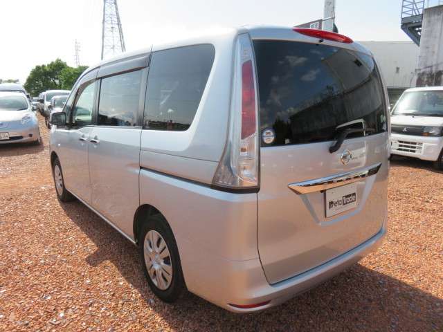 日産 セレナ ２．０ ２０Ｓ H23年 (東海) 99