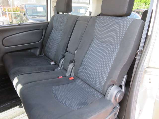 日産 セレナ ２．０ ２０Ｓ H23年 (東海) 99