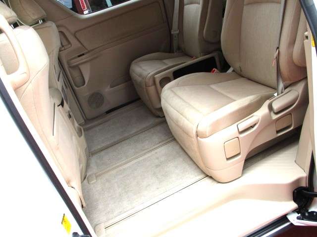 トヨタ アルファード　ハイブリッド ２．４ Ｘ ４ＷＤ H25年 (東海) 99