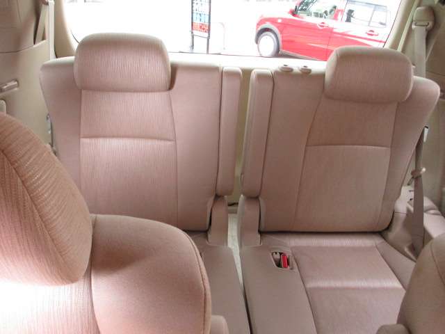トヨタ アルファード　ハイブリッド ２．４ Ｘ ４ＷＤ H25年 (東海) 99