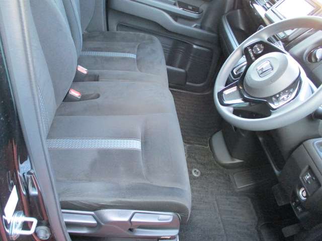 ホンダ Ｎ　ＢＯＸ カスタム ６６０ Ｌ R3年 (東海) 99
