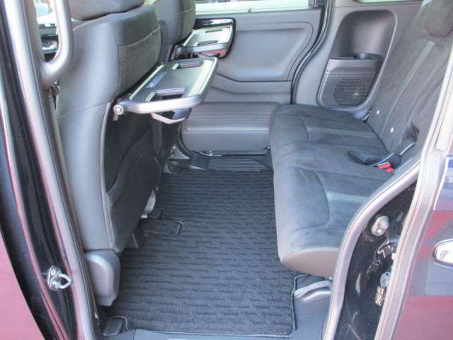 ホンダ Ｎ　ＢＯＸ カスタム ６６０ Ｌ R3年 (東海) 99