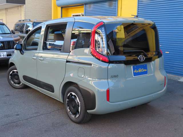 トヨタ シエンタ　ハイブリッド ハイブリッド １．５ Ｚ ジュノ R7年 (東海) 99
