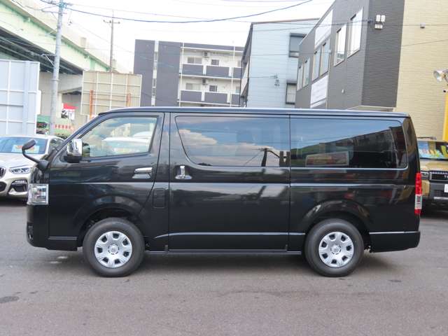 トヨタ ハイエースバン ２．８ スーパーＧＬ ダークプライム Ｓ ロングボディ ディーゼルターボ ４ＷＤ R7年 (東海) 99