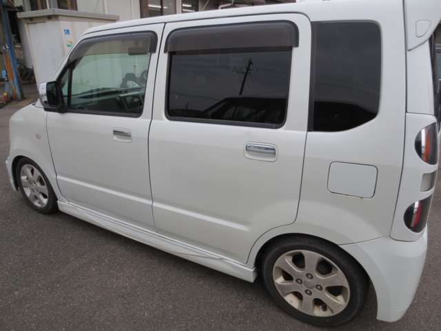 マツダ ＡＺ−ワゴン ６６０ ＲＲ－ＤＩ ４ＷＤ H17年 (東海) 99