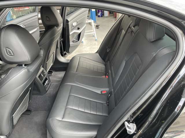 ＢＭＷ ３シリーズ ３２０Ｄ Ｘドライブ Ｍスポーツ ディーゼルターボ ４ＷＤ R1年 (東海) 99