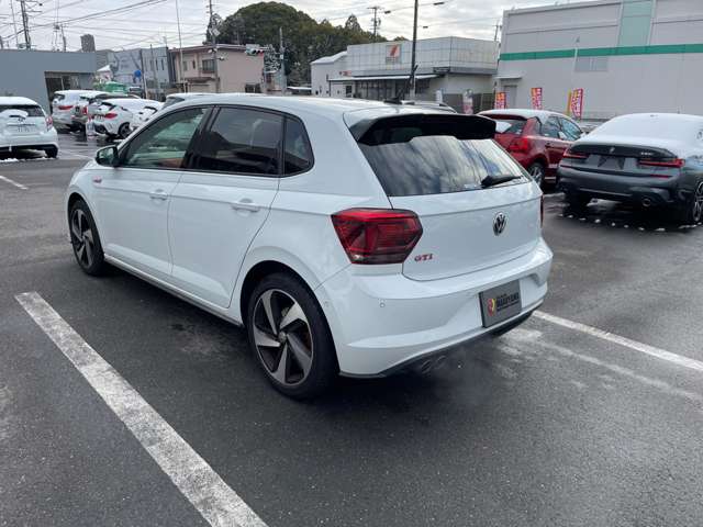 フォルクスワーゲン ポロ　ＧＴＩ ＧＴＩ R1年 (東海) 99