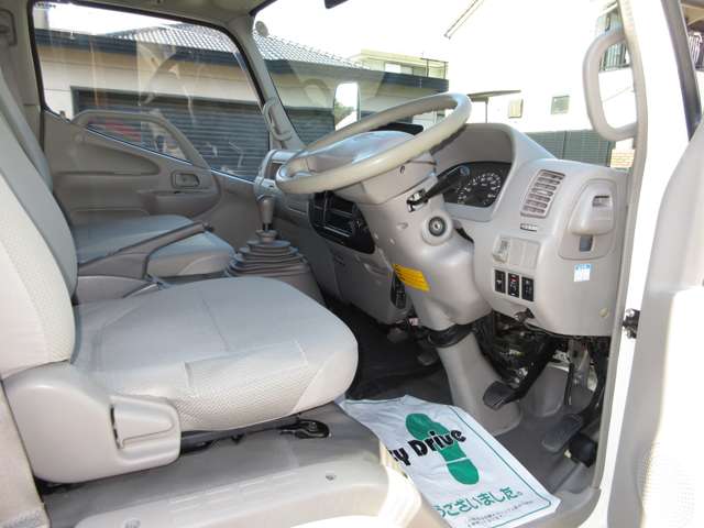 日野自動車 デュトロ ４．０ ワイド フルジャストロー ディーゼルターボ H20年 (東海) 99