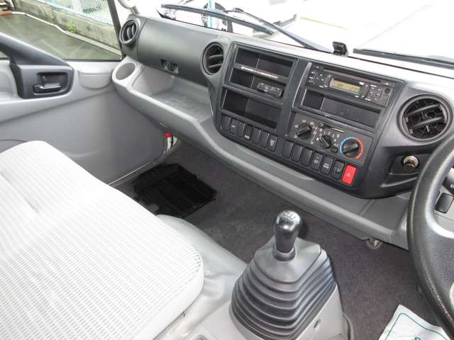 トヨタ トヨエース パネルバン H26年 (東海) 99