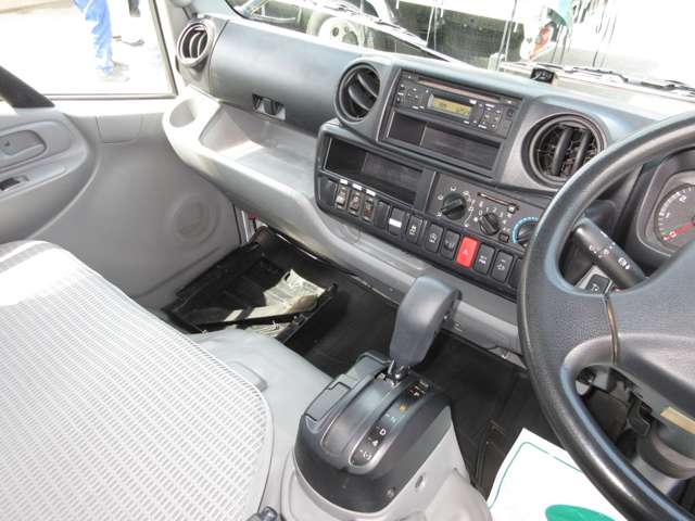 日野自動車 デュトロ パネルバン パワーゲート 両側スライドドア H30年 (東海) 99