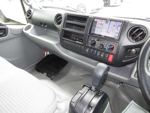 トヨタ ダイナ パネルバン H28年 (東海) 99