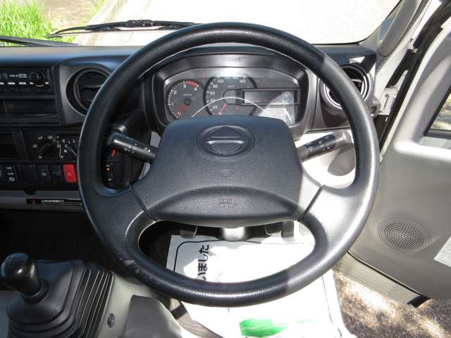 日野自動車 デュトロ アルミバン H25年 (東海) 99