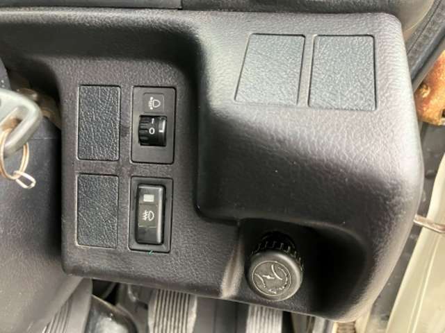 日野自動車 レンジャー ダンプ H28年 (東海) 99