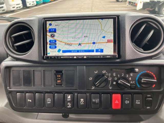日野自動車 デュトロ ディーゼルターボ R4年 (東海) 99