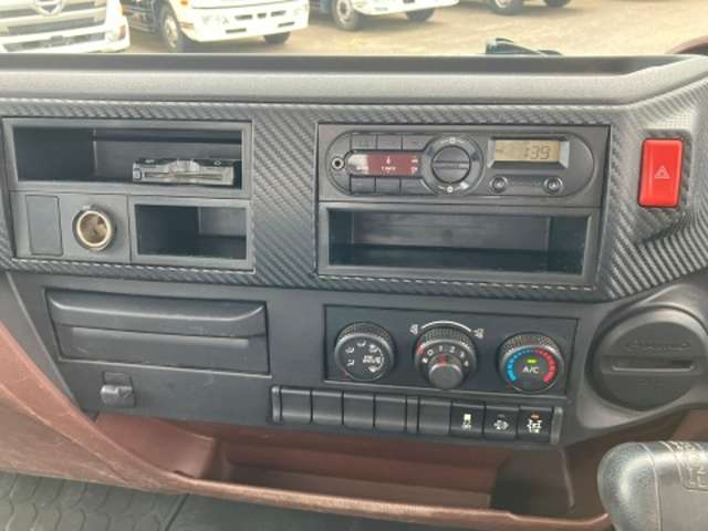 日野自動車 レンジャー ４段ユニック H30年 (東海) 99