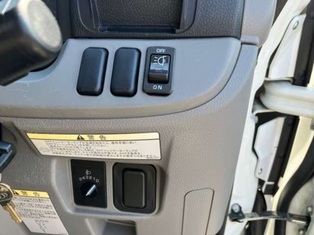 三菱フソウ キャンター ３．０ＤＴ R4年 (東海) 99