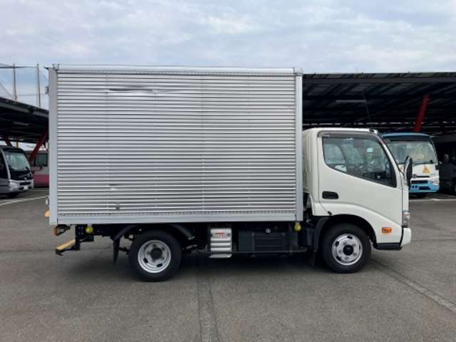 日野自動車 デュトロ ４．０ＤＴ R4年 (東海) 99