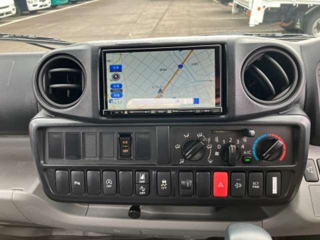 日野自動車 デュトロ ４．０ＤＴ R4年 (東海) 99